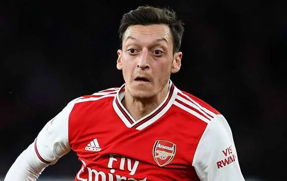 Sao Arsenal tiết lộ điểm đến ưa thích của Mesut Ozil