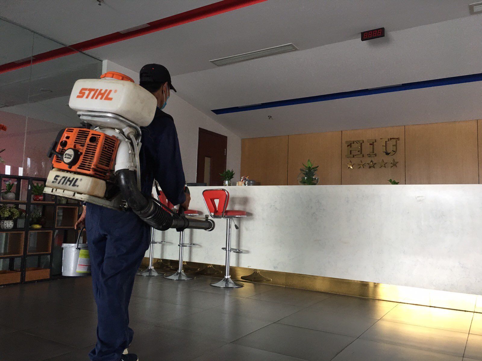 Phòng tránh dịch Covid-19, nhiều trường đại học ở TPHCM cho sinh viên nghỉ đến hết tháng 3