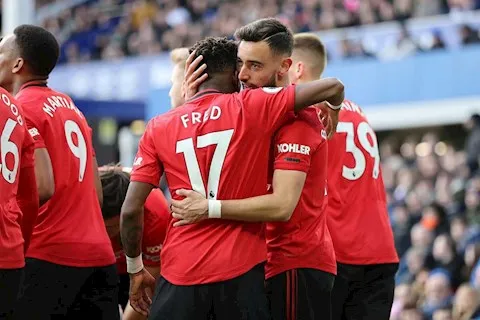 Scholes hết lời khen ngợi Bruno Fernandes