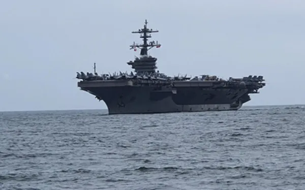 Tàu sân bay USS Theodore Roosevelt - Mỹ đã đến Đà Nẵng trong chuyến thăm Việt Nam