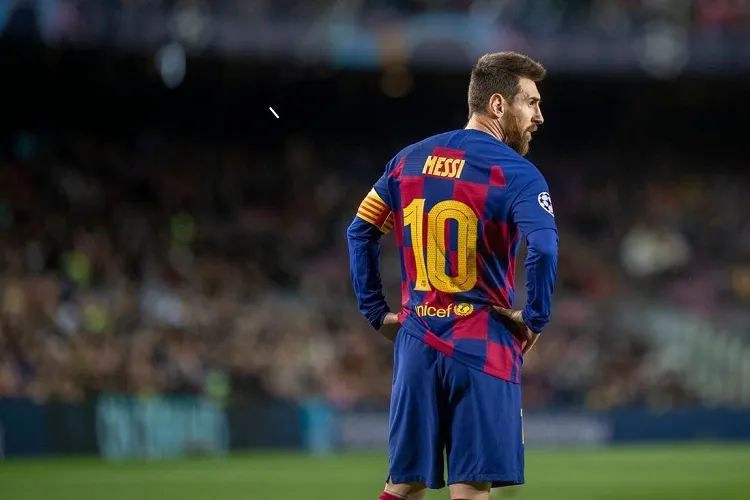 Messi đã hết phi thường