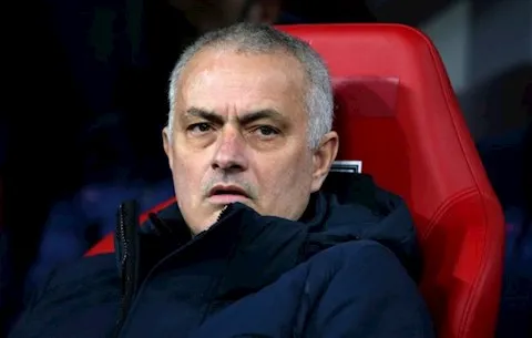 HLV Mourinho nói gì sau trận thua thảm Leipzig?