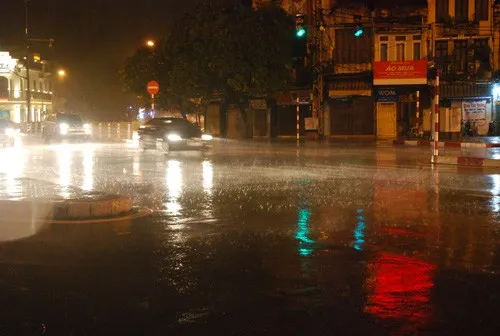Dự báo thời tiết hôm nay 13/3: Từ đêm nay Bắc Bộ đón không khí lạnh, trời có mưa dông