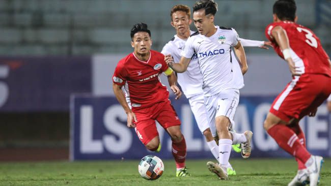 Hàng công HAGL gây bất ngờ khi xé lưới Viettel đến ba lần