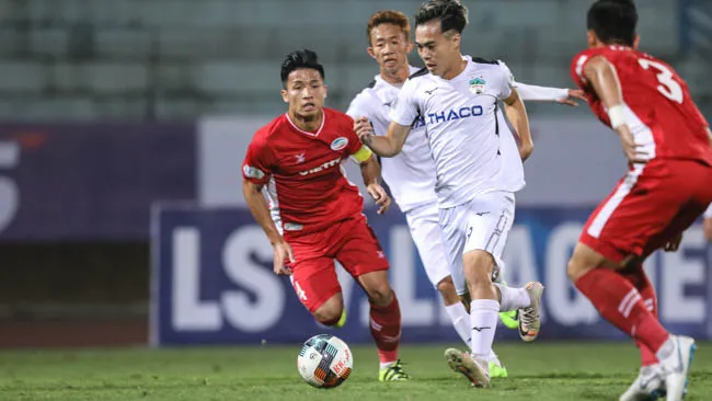 Hàng công HAGL gây bất ngờ khi xé lưới Viettel đến ba lần