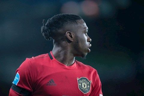 Huyền thoại MU gợi ý vị trí mới cho Wan-Bissaka