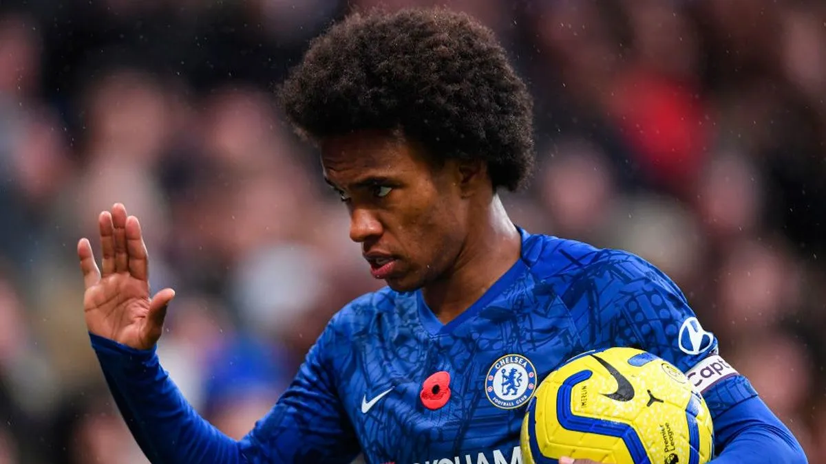 Willian được khuyên cập bến Tottenham