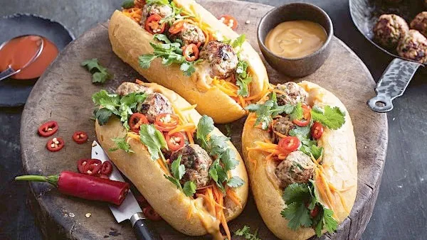 Google tôn vinh bánh mì Việt Nam