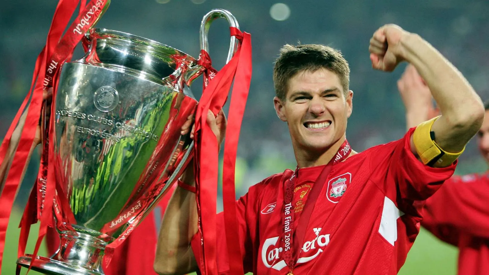 Gerrard xuất sắc hơn cả Lampard và Scholes