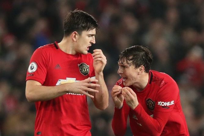 Lindelof tiết lộ mối thù với Maguire