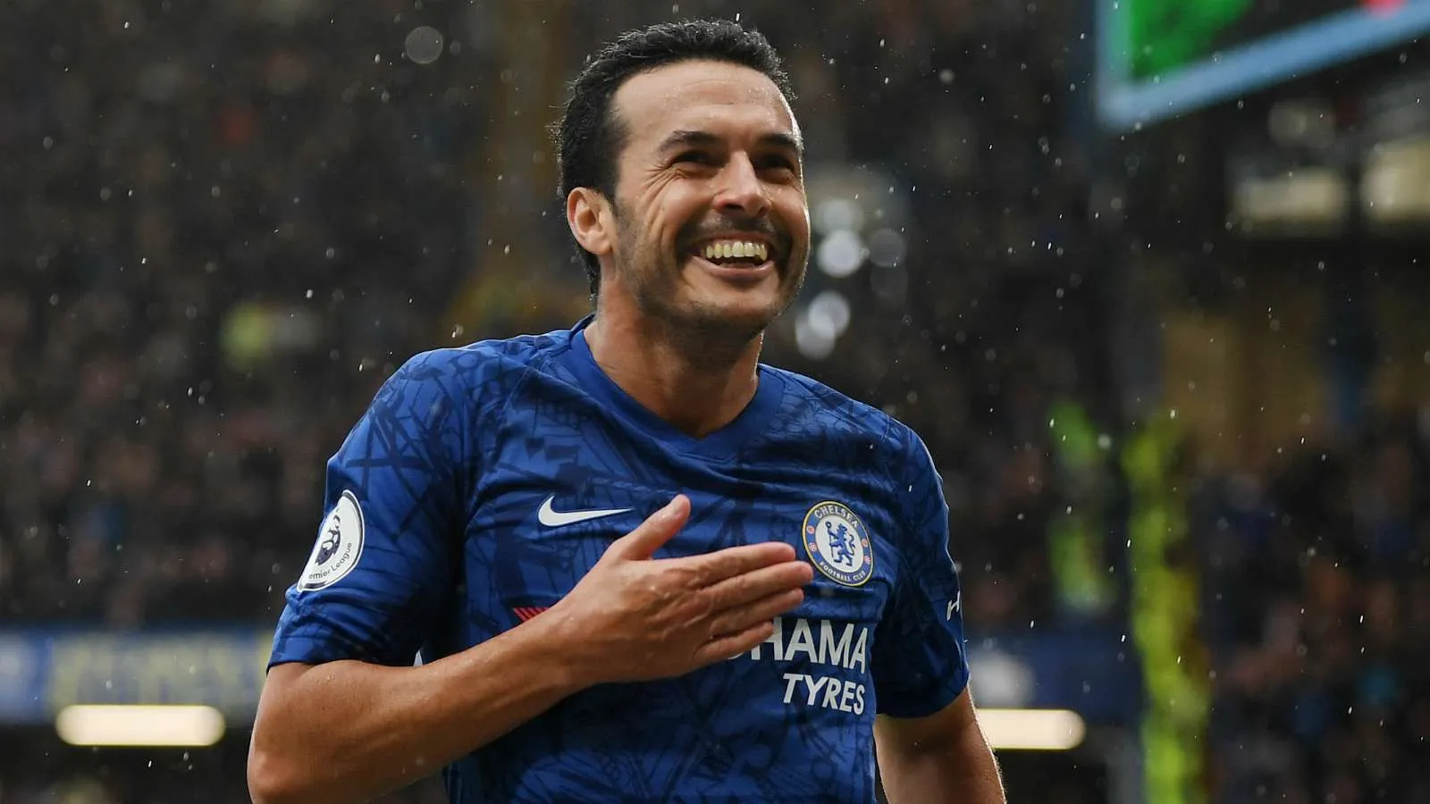 Pedro khẳng định tham vọng ở lại Chelsea