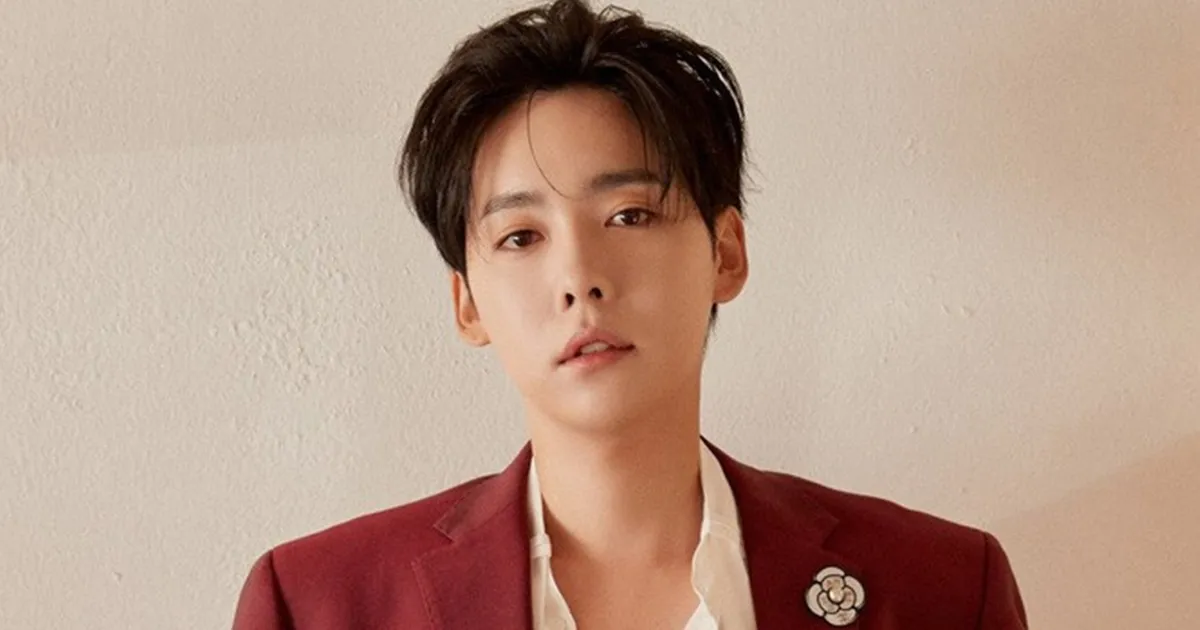 Kim Jinwoo (WINNER) xác nhận nhập ngũ vào ngày 2/4: ‘Mình sẽ quay trở về thật mạnh khỏe’