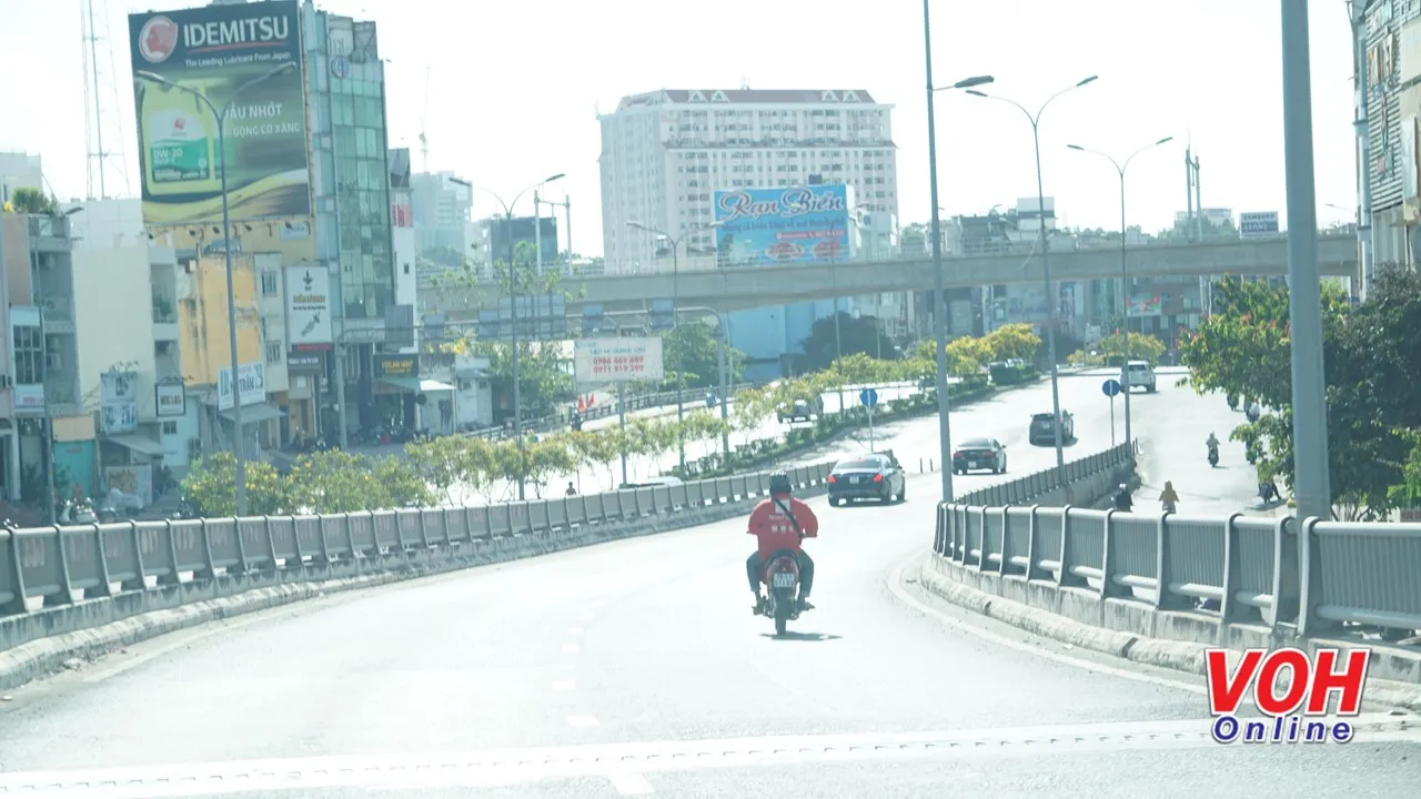 Dự báo thời tiết TPHCM hôm nay 27/3: Nắng nóng, chỉ số UV cao