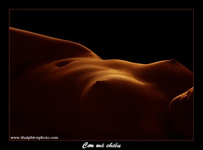 Nghệ thuật trong ảnh Nude Thái Phiên - Phần 2
