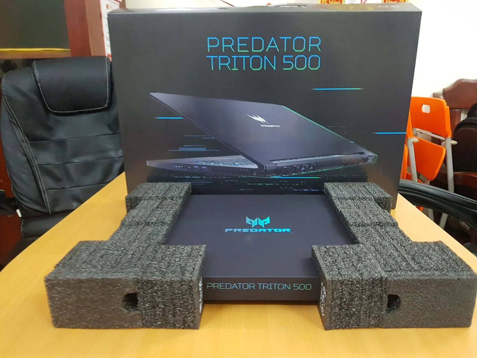 Acer ra mắt laptop Predator Triton 500 sử dụng card RTX Super