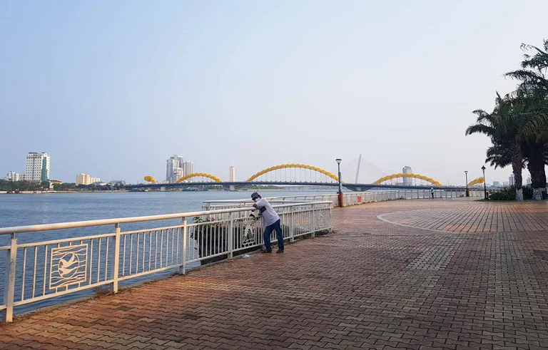 Người từ Hà Nội, TPHCM đến Đà Nẵng sẽ bị cách ly có thu phí 