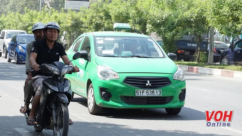 Từ hôm nay 4/4, trường hợp cấp thiết, người dân liên hệ tổng đài 115 để được hỗ trợ taxi miễn phí