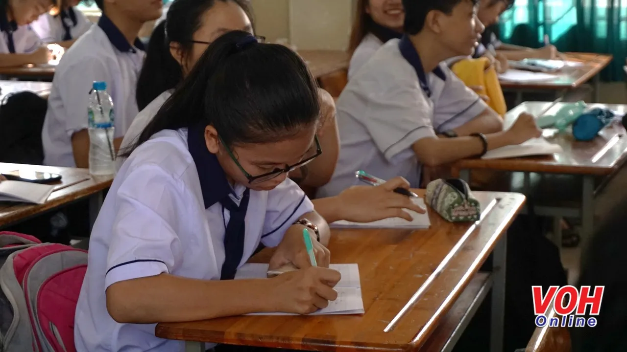 Đề thi THPT Quốc gia tham khảo nhẹ nhàng, kiến thức học kỳ 2 ở mức độ cơ bản