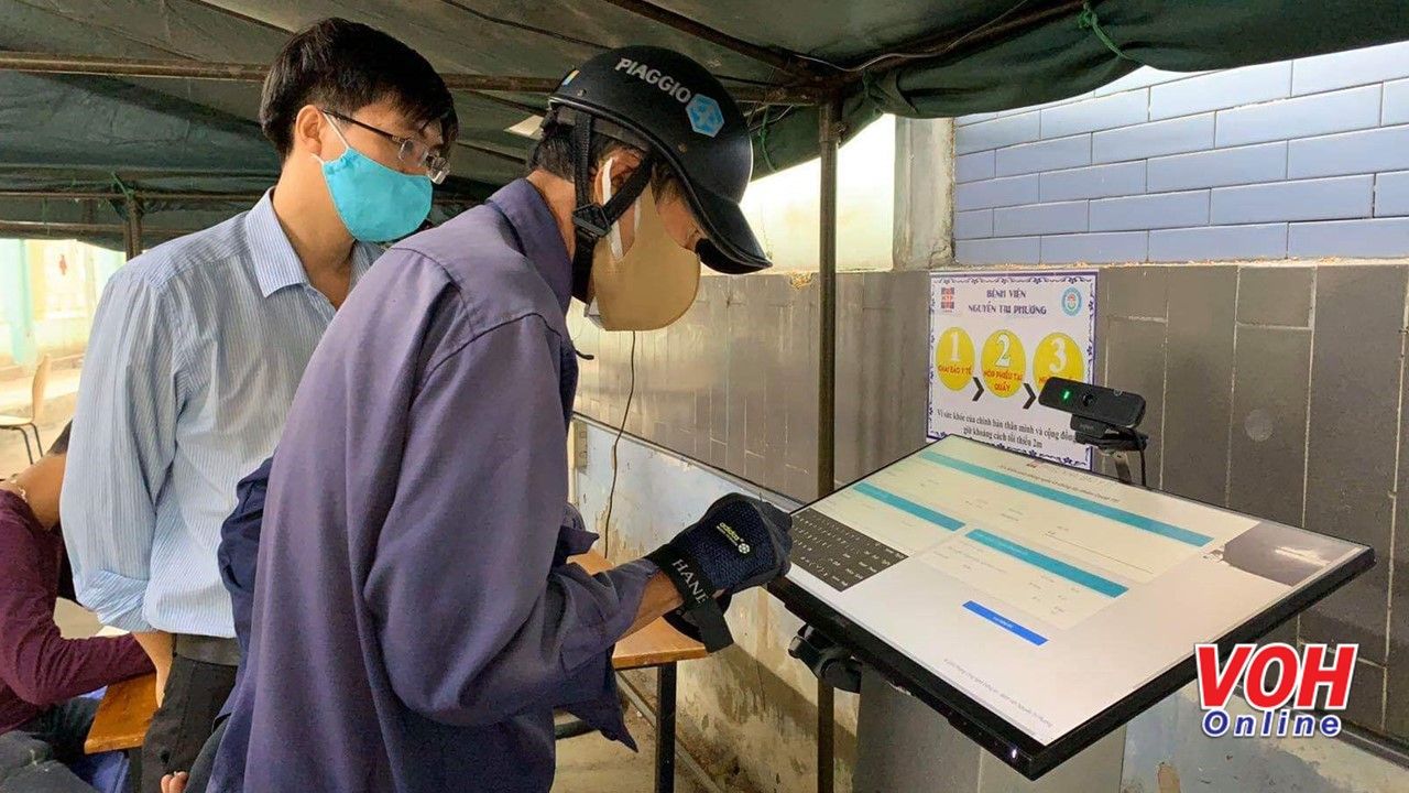 Triển khai phần mềm khai báo y tế tại Bệnh viện Nguyễn Tri Phương