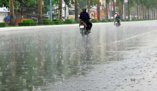 Dự báo thời tiết ngày mai 5/4: Bắc Bộ rét, Nam Bộ có nơi nắng nóng trên 37 độ C