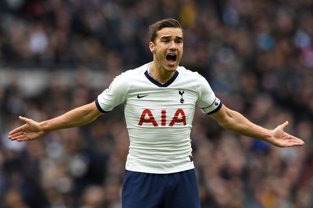 Harry Winks có câu trả lời cho MU