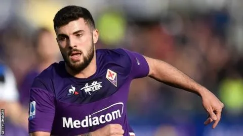 Fiorentina thông báo 3 cầu thủ đã âm tính với Covid-19