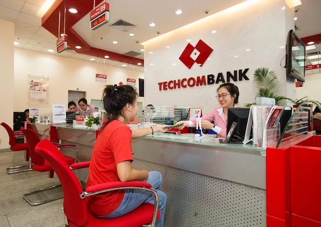 Techcombank công bố gói hỗ trợ khách hàng bị ảnh hưởng dịch Covid-19