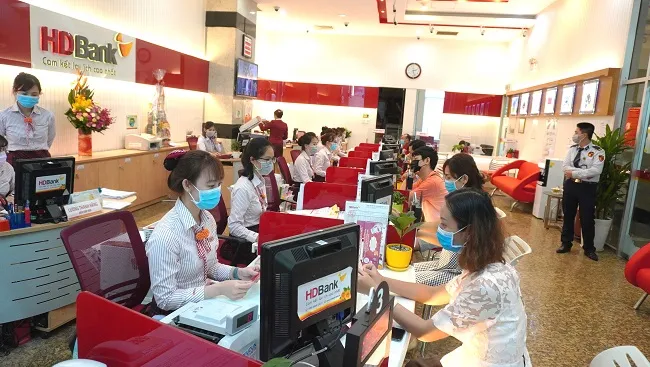 HDBank tài trợ gần 3 tỷ đồng chống xâm lấn hạn mặn ở Đồng bằng sông Cửu Long