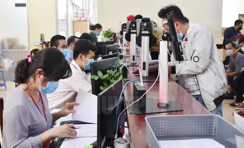 TPHCM: Giảm 33 - 50% thu nhập tăng thêm của cán bộ, công chức tính từ ngày 1/1/2020