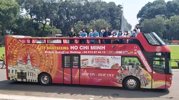 City tour Đất nước trọn niềm vui