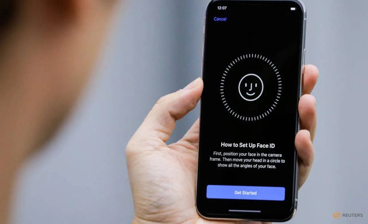 Apple sẽ sớm giải quyết vấn đề sử dụng Face ID khi đeo khẩu trang?