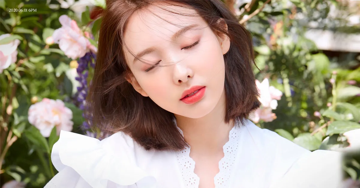 Nayeon (TWICE) khoe nhan sắc thuần khiết như nữ thần trong teaser comeback