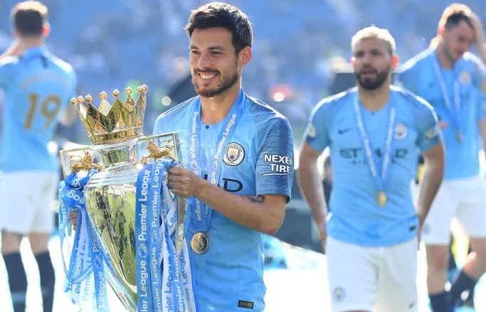 Man City đạt thỏa thuận gia hạn tới hết mùa giải với công thần David Silva