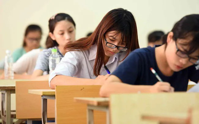TPHCM: Tổ chức kỳ thi học sinh giỏi lớp 9, 12 vào ngày 10/6