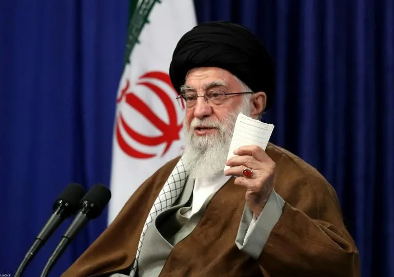 Lãnh tụ tối cao Iran Ali Khamenei: “Mỹ sẽ bị trục xuất khỏi Iraq và Syria”