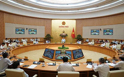 Thủ tướng chủ trì cuộc họp thường trực chính phủ về phát triển vùng kinh tế trọng điểm