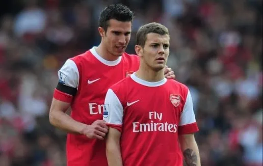 Jack Wilshere nổi điên khi Van Persie tới MU