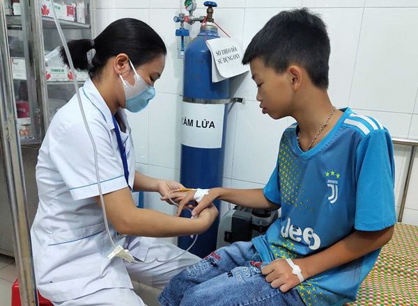 8 trẻ em nhập viện sau bữa ăn trưa tại trường ở Cao Bằng