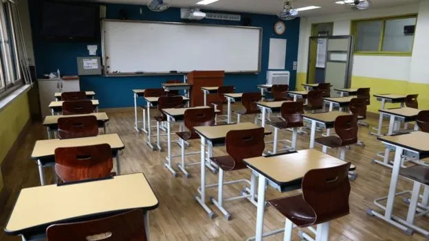 Trường học Hàn Quốc lại tiếp tục đóng cửa vì dịch Covid-19 bùng phát