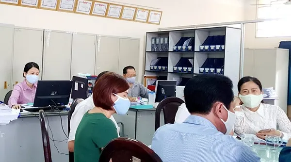 Phấn đấu hoàn thành mục tiêu tinh giản biên chế 10% giai đoạn 2015 - 2021