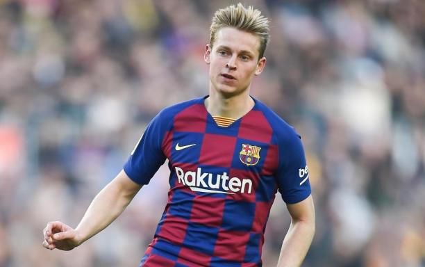 De Jong tiếc cho HLV có công nhưng bị Barca tống khứ
