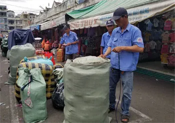 Ra mắt nghiệp đoàn đóng hàng chợ Tân Bình