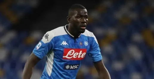 Kalidou Koulibaly được khuyên không nên tới MU