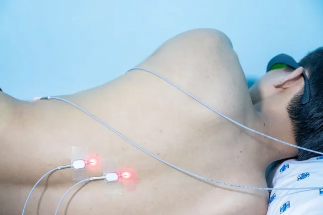 Ứng dụng liệu pháp châm laser trong y học cổ truyền với một số bệnh lý
