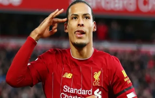 Virgil Van Dijk sắp hưởng lương cao nhất lịch sử Liverpool