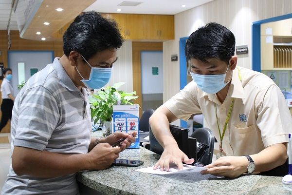 Hơn 25% người bệnh ngoại trú đặt hẹn khám bệnh, thanh toán viện phí không dùng tiền mặt