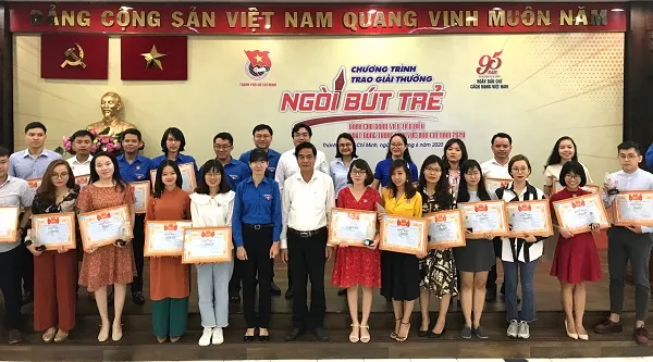 VOH đạt 2 giải thưởng “Ngòi bút trẻ” dành cho đoàn viên tiêu biểu trong lĩnh vực báo chí