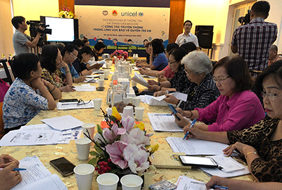 Sự tham gia của truyền thông khi viết về trẻ em