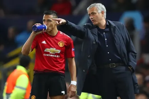 Mourinho muốn tái hợp Sanchez ở Tottenham