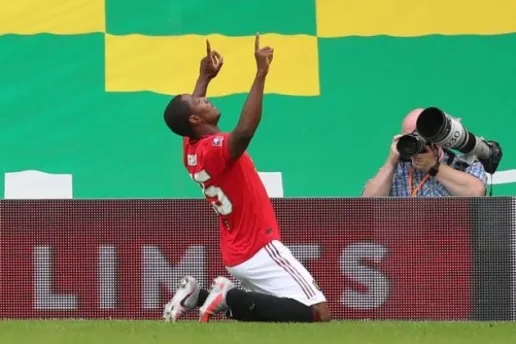 HLV Solskjaer khen ngợi Odion Ighalo sau phong độ ấn tượng